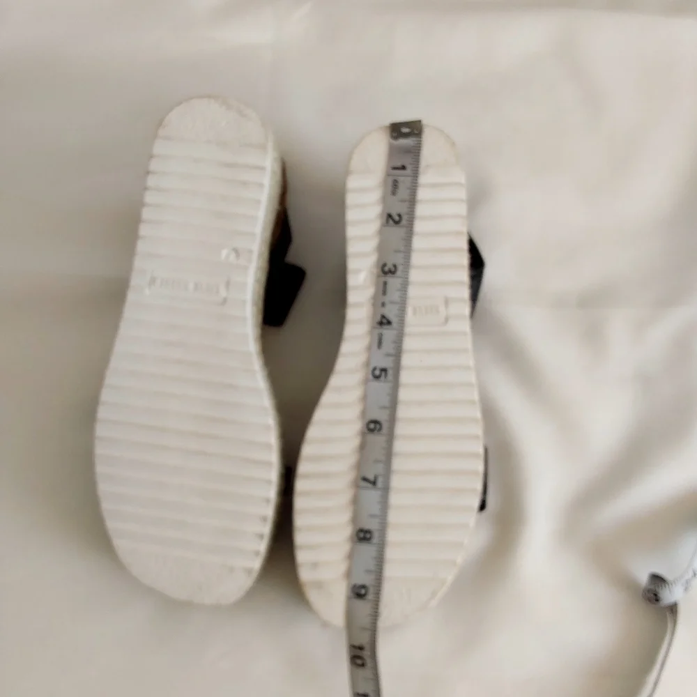 Steve Madden Black Espadrille Platform Sandals - Picture 11 of 12
